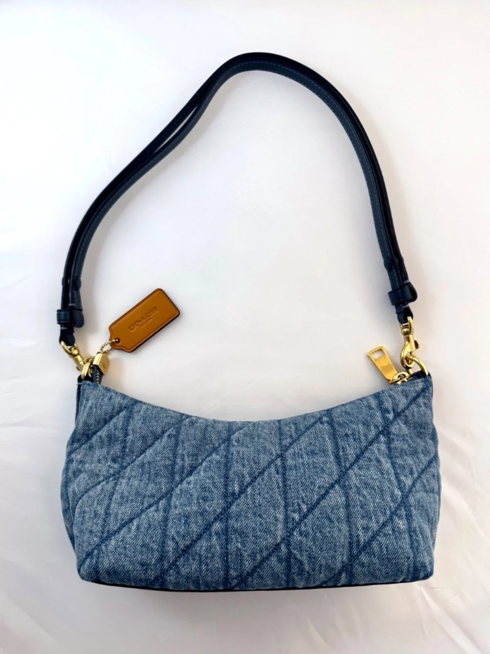 NWT Coach Caitlin Shoulder Bag With Quilting CDZ89 Gold/Indigo